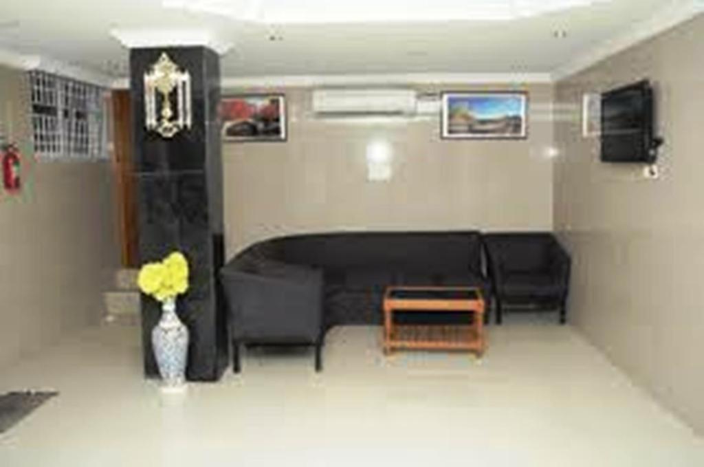 Shivaji Residency